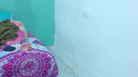 Snapshot of dulce_sexy21 chatting on 6, 3, 2025 dulce_sexy21 online show from 6, 3, 2025