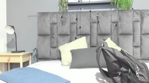 DULCE AURORA online show from 2, 3, 2026