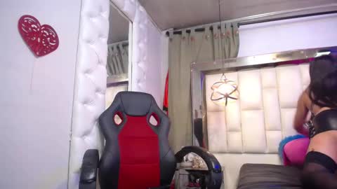 dulcebarbiery online show from 18, 12, 2025