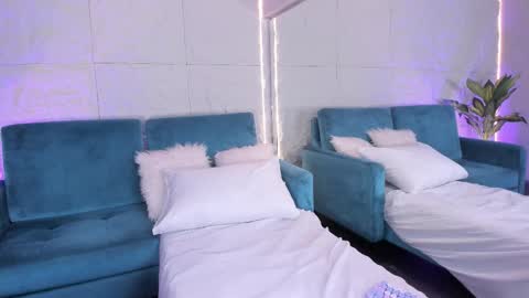 Dulce  online show from 25, 2, 2026