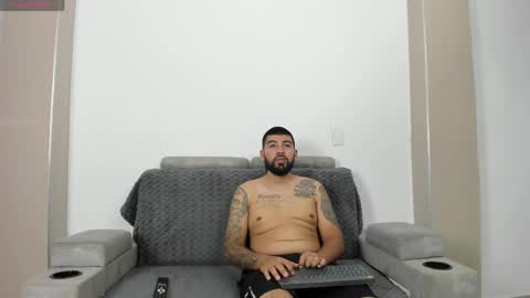 Jlozada05 online show from 10, 6, 2026