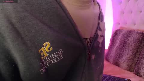 Dulcey online show from 13, 11, 2025