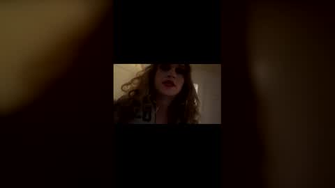 Buffy Glimmers online show from 24, 11, 2025