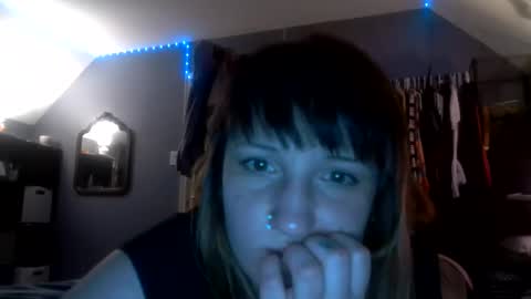 Snapshot of dumbgxth chatting on 11, 1, 2026 dumbgxth online show from 11, 1, 2026