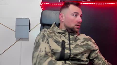 Snapshot of duncanstones chatting on 16, 3, 2026 DuncanStone online show from 16, 3, 2026