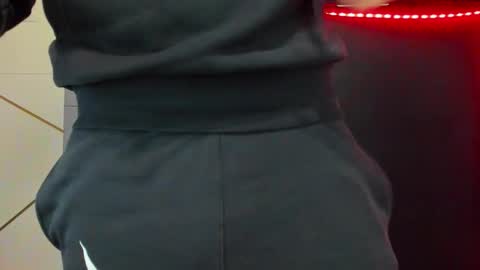 Snapshot of duncanstones chatting on 17, 3, 2026 DuncanStone online show from 17, 3, 2026