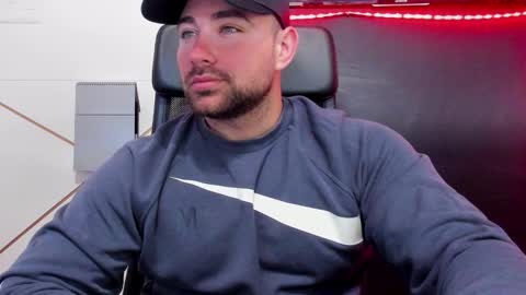 Snapshot of duncanstones chatting on 21, 3, 2026 DuncanStone online show from 21, 3, 2026