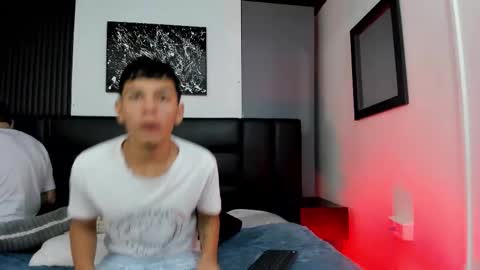 Thomas and Noah online show from 25, 9, 2025