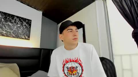 Thomas and Noah online show from 7, 10, 2025