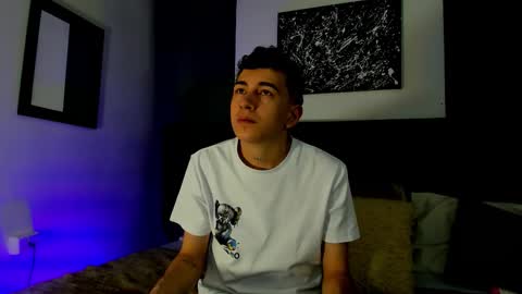 Thomas and Noah online show from 2, 11, 2025