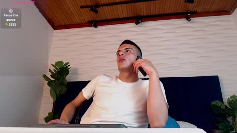 Dustin Sonne online show from 28, 12, 2024