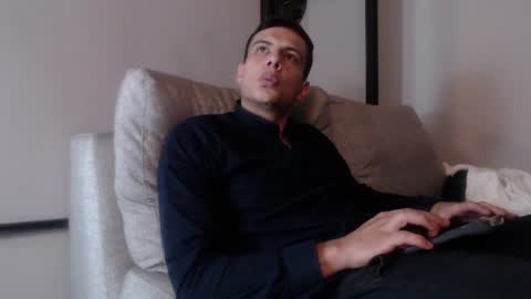 Dustin Sonne online show from 3, 1, 2025