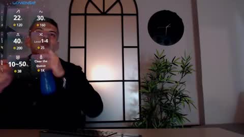 Dustin Sonne online show from 10, 1, 2025