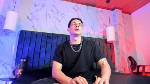 Dustin Sonne online show from 4, 5, 2026