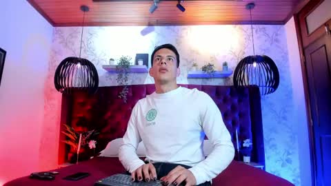 Dustin Sonne online show from 20, 5, 2026