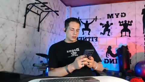 Dustin Sonne online show from 30, 6, 2026
