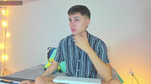 Snapshot of dustinlevine chatting on 7, 1, 2025 Dustin Levy online show from 7, 1, 2025