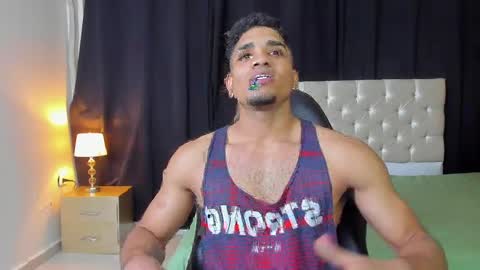 DUSTYN MICHELLE online show from 6, 4, 2026