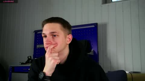 Dustyn online show from 8, 2, 2026