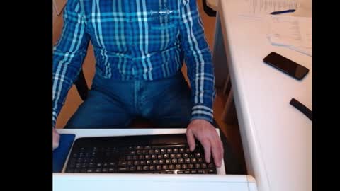 Snapshot of dutchpornking2 chatting on 22, 12, 2024 dutchpornking2 online show from 22, 12, 2024
