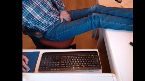 Snapshot of dutchpornking2 chatting on 28, 12, 2024 dutchpornking2 online show from 28, 12, 2024