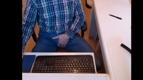 Snapshot of dutchpornking2 chatting on 12, 1, 2025 dutchpornking2 online show from 12, 1, 2025