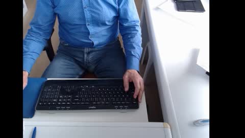 dutchpornking2 online show from 24, 9, 2025