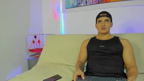 dwayne_esteven10 online show from 22, 3, 2026