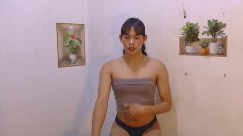 Snapshot of dy_namite chatting on 25, 4, 2026 dy_namite online show from 25, 4, 2026