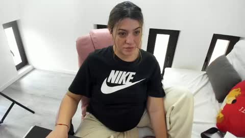 dayana online show from 9, 5, 2026