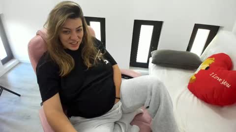 dayana online show from 11, 5, 2026