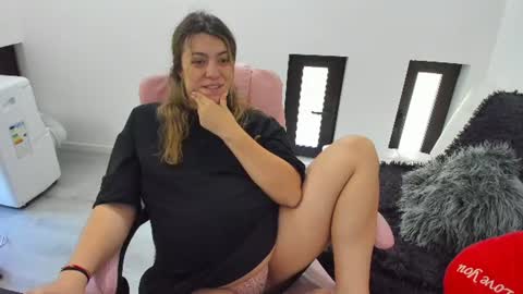 dayana online show from 17, 6, 2026