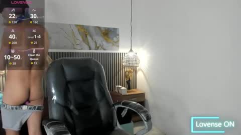 dyla_n18_ online show from 7, 5, 2026