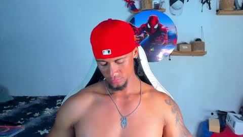 Snapshot of dylan_jake1 chatting on 15, 4, 2026 Dylan online show from 15, 4, 2026