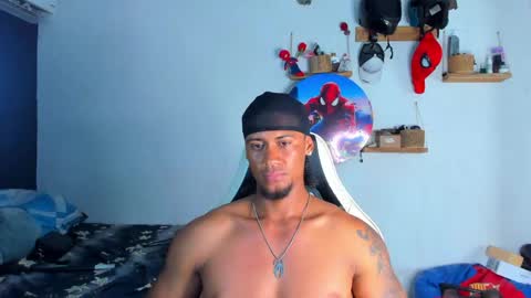 Snapshot of dylan_jake1 chatting on 19, 4, 2026 Dylan online show from 19, 4, 2026