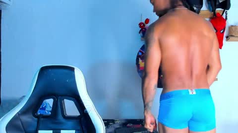 Snapshot of dylan_jake1 chatting on 29, 4, 2026 Dylan online show from 29, 4, 2026