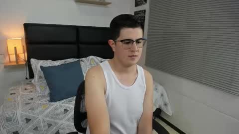  DYLAN SANTIAGO  online show from 19, 12, 2025