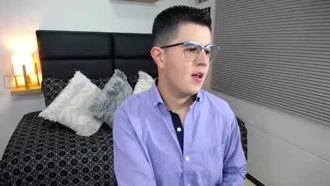  DYLAN SANTIAGO  online show from 11, 1, 2026