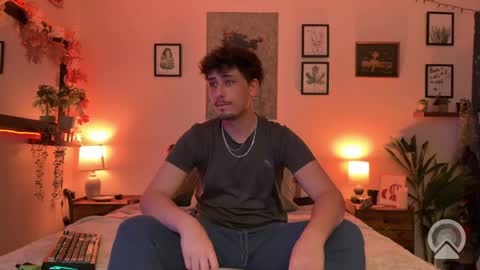 Dylan Daniel 7.8 online show from 11, 5, 2026