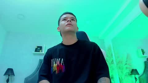 dylanroyce_ online show from 30, 5, 2026