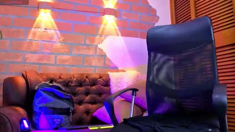 D Y L A N online show from 7, 1, 2026