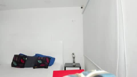 Dylan Taylor online show from 11, 2, 2025