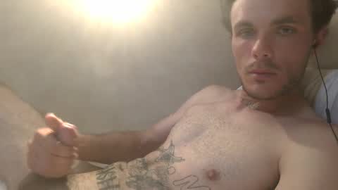 Snapshot of dylp400 chatting on 8, 2, 2025 dylp400 online show from 8, 2, 2025