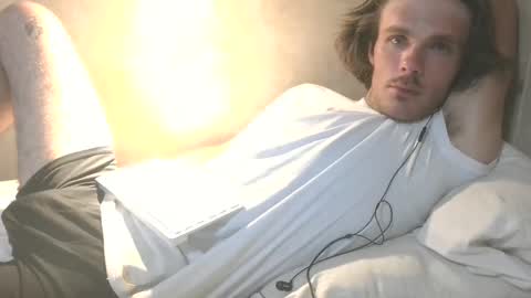 Snapshot of dylp400 chatting on 25, 9, 2025 dylp400 online show from 25, 9, 2025