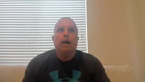 Snapshot of e_rectiom chatting on 14, 10, 2025 Mr Wonderful online show from 14, 10, 2025