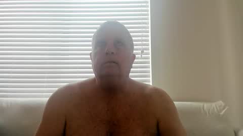 Snapshot of e_rectiom chatting on 30, 4, 2026 Mr Wonderful online show from 30, 4, 2026