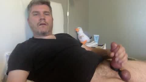 Snapshot of eagleraptor35 chatting on 1, 10, 2025 ER35 online show from 1, 10, 2025