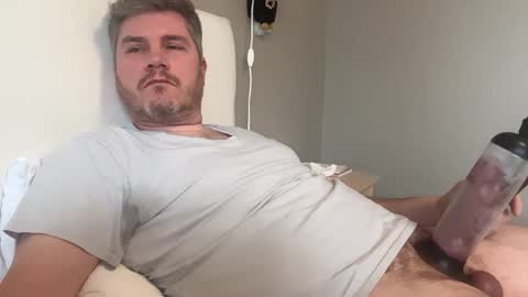 Snapshot of eagleraptor35 chatting on 2, 2, 2026 ER35 online show from 2, 2, 2026