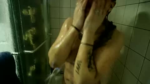 Kryztal Klear Jaxx online show from 7, 1, 2025