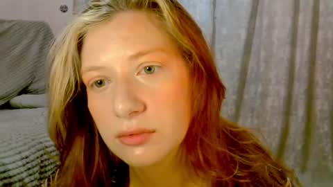 Lily online show from 8, 7, 2026